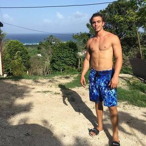 Meet your Posher, Calvin